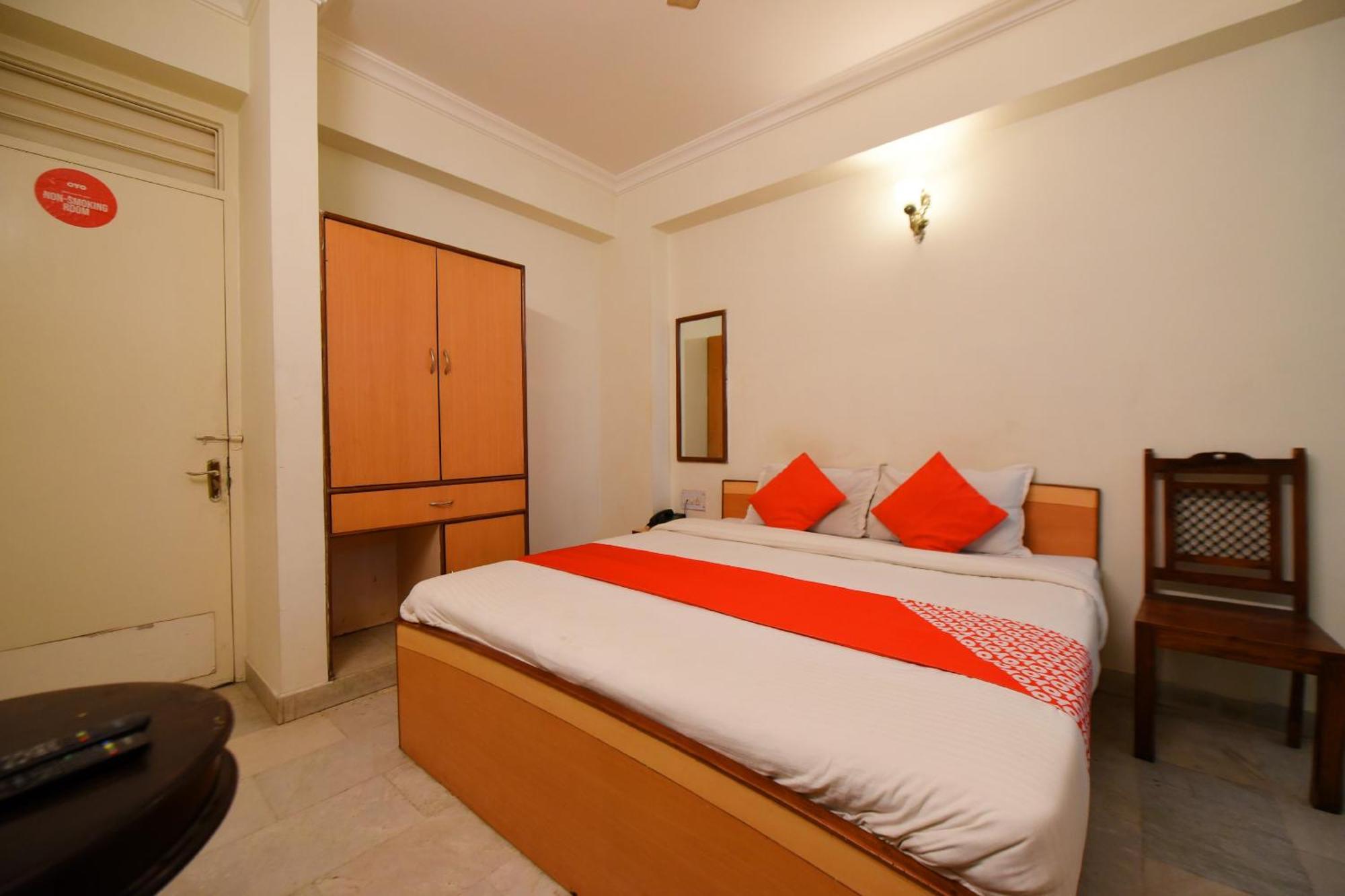 Oyo C M Regency Hotell Jaipur Eksteriør bilde