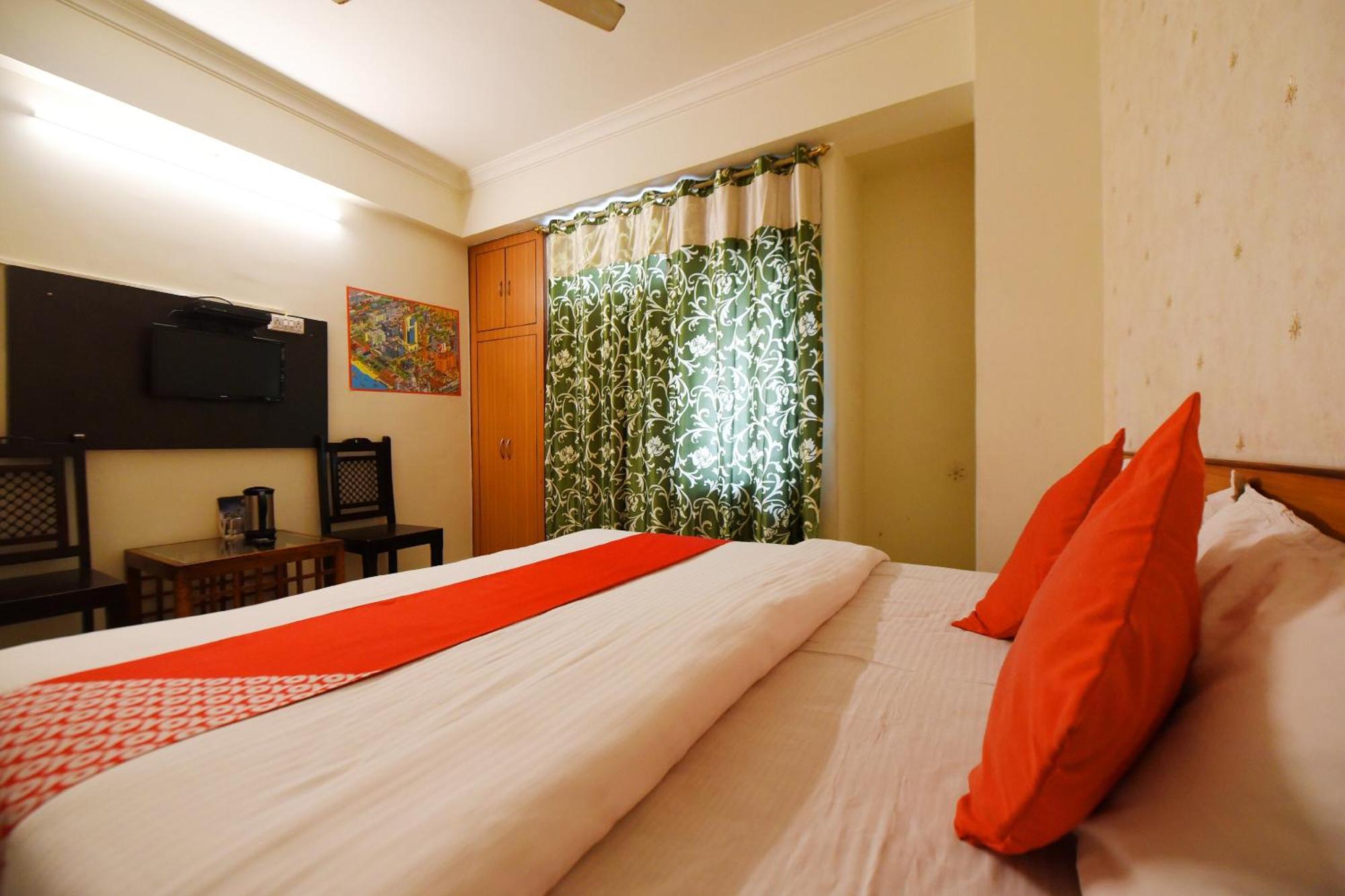 Oyo C M Regency Hotell Jaipur Eksteriør bilde