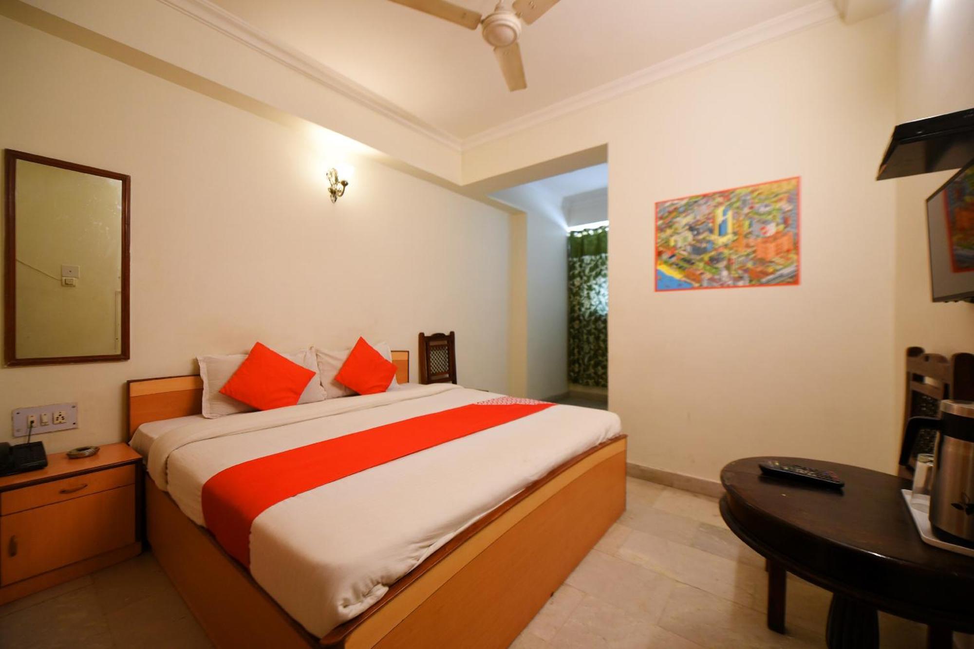 Oyo C M Regency Hotell Jaipur Eksteriør bilde
